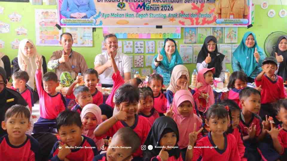 GEMARIKAN, Ketua TP PKK Seruyan Dorong Anak Biasakan Konsumsi Ikan