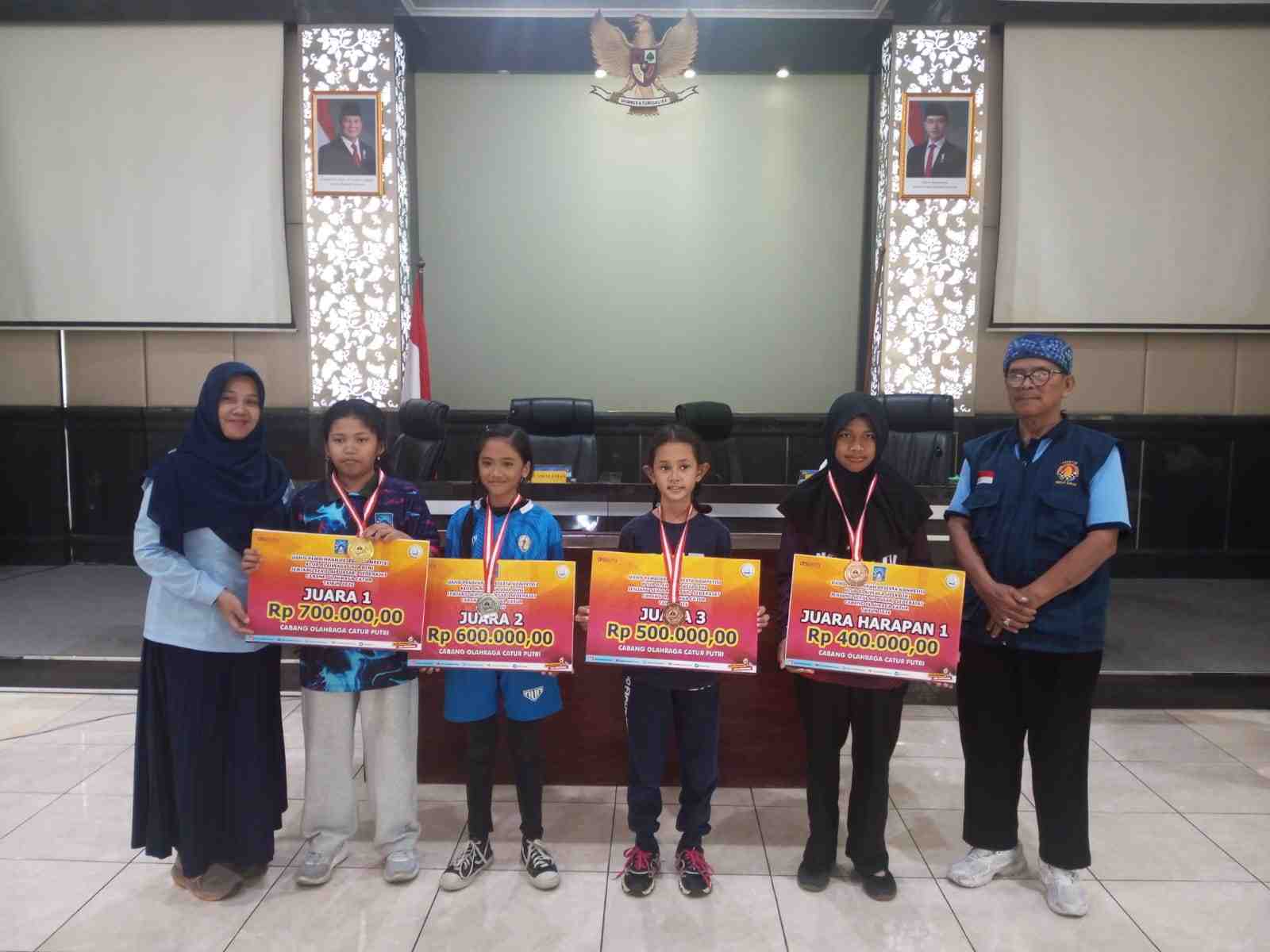 Jaring Bibit Atlet Potensial, 33 Pecatur Cilik Unjuk Gigi di Kejuaraan Catur Usia Dini Sleman