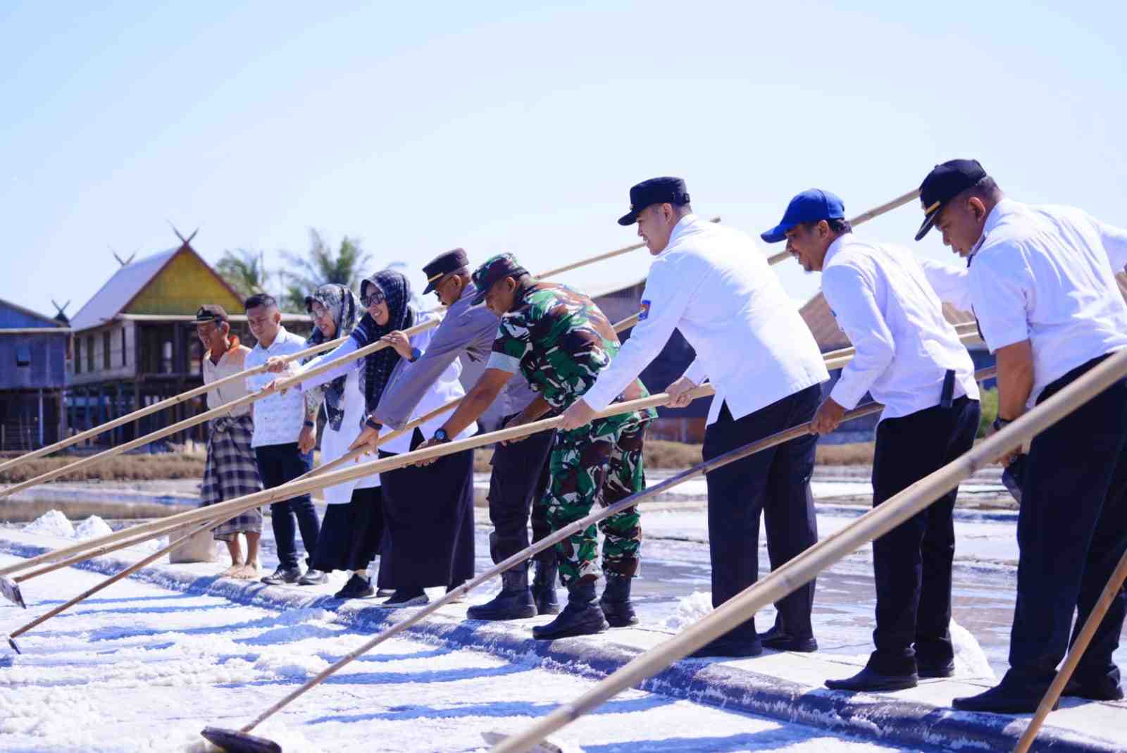 Potensi Garam Pangkep Capai 1.400 Hektare, Baru Separuh Tergarap