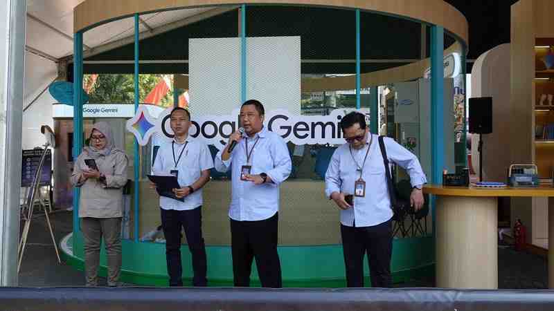 Tingkatkan Literasi Digital, Ribuan Mahasiswa UNY Eksplorasi Fitur Kecerdasan Buatan di Kampus