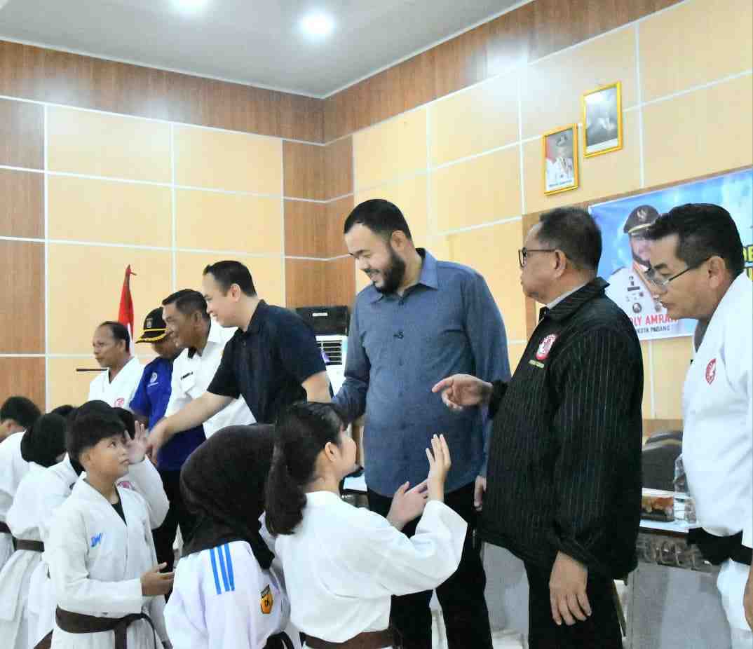 PLemkari Padang Perkuat Karakter dan Disiplin Generasi Muda