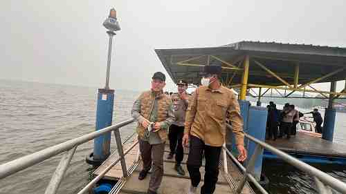 Dari Kayong, Gubernur Kalbar Pantau Kondisi Pemadaman Karhutla di Ketapang