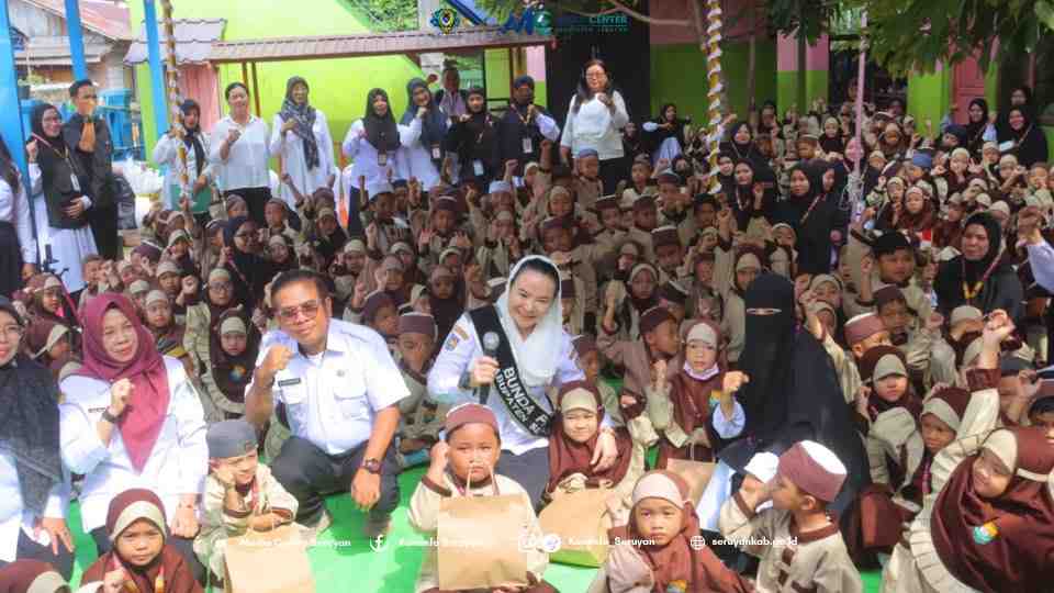 Bunda PAUD Seruyan Pantau Pembelajaran PAUD di Tengah Karhutla