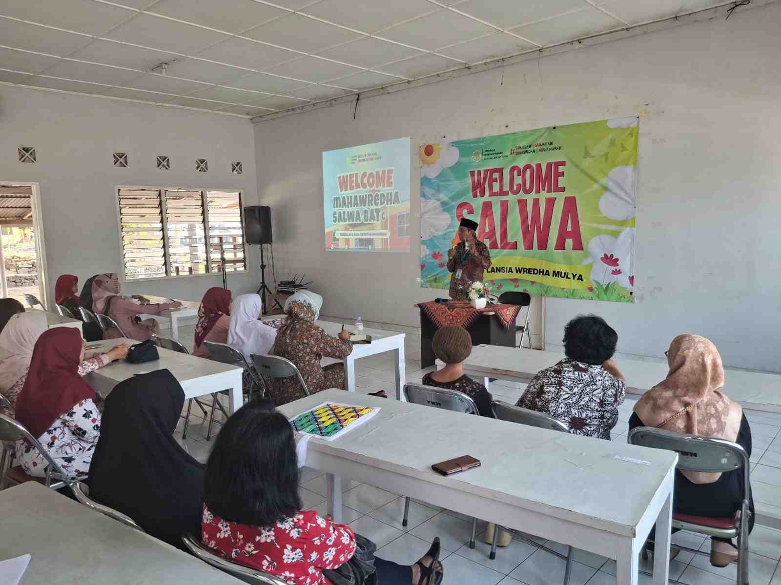 Usung Semangat Belajar Tiada Batas, 40 Lansia di Sinduadi Sleman Antusias Ikuti Sekolah Lansia SALWA