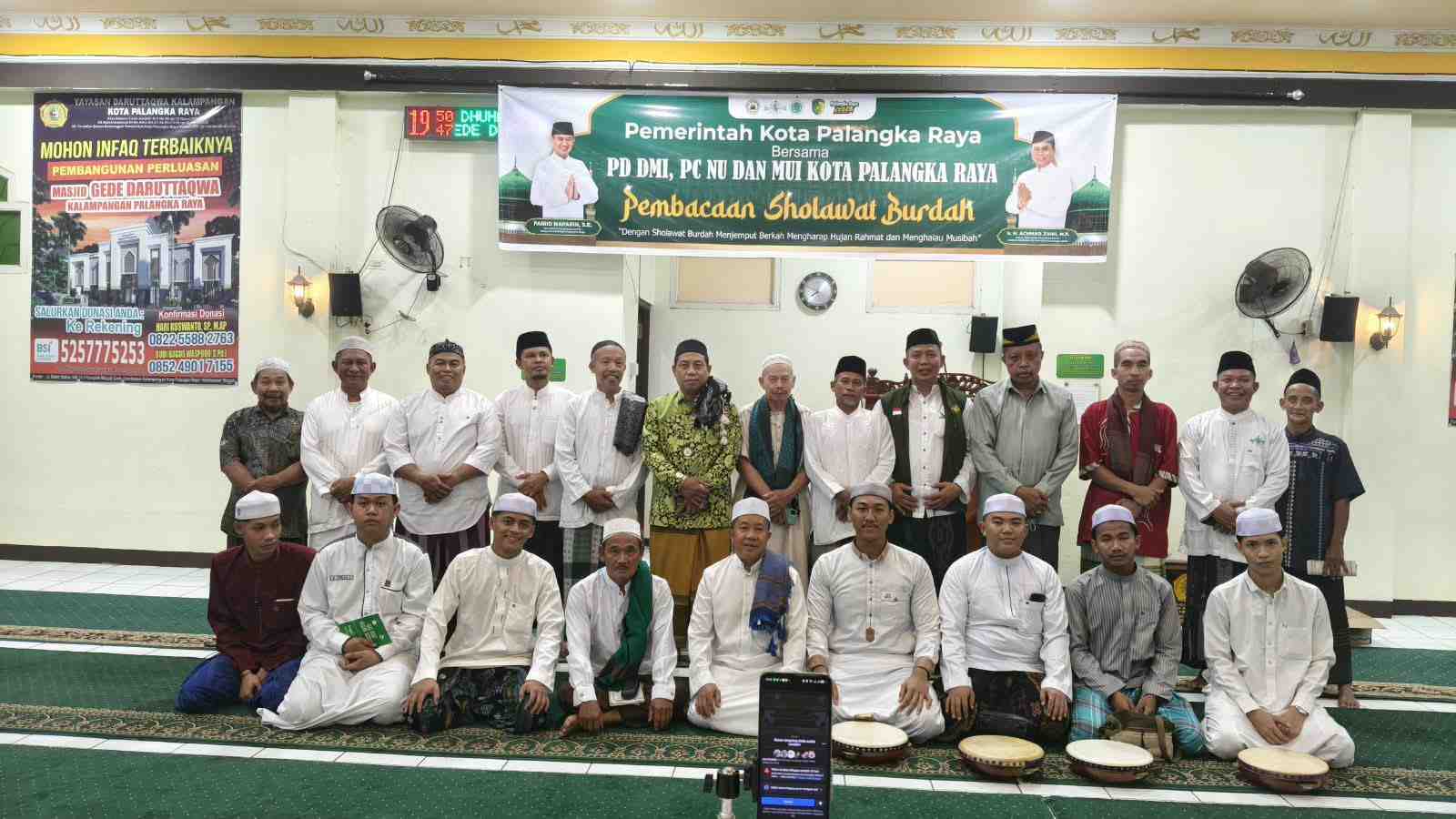 Ribuan Jemaah di Palangka Raya Gelar Salawat Burdah, Berharap Hujan Segera Turun