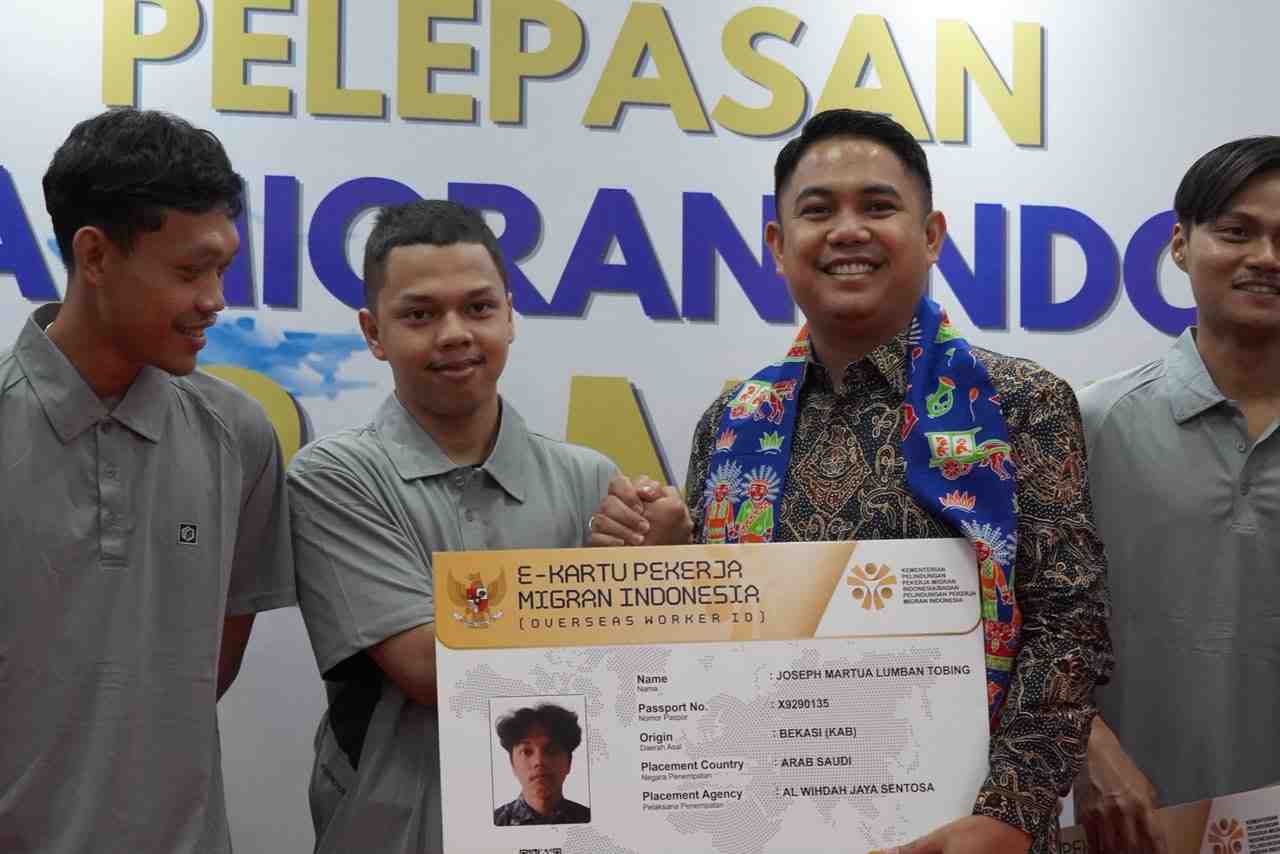 SMK Go Global Buka Jalan 37 CPMI Bekerja sebagai Perakit Mesin di Arab Saudi