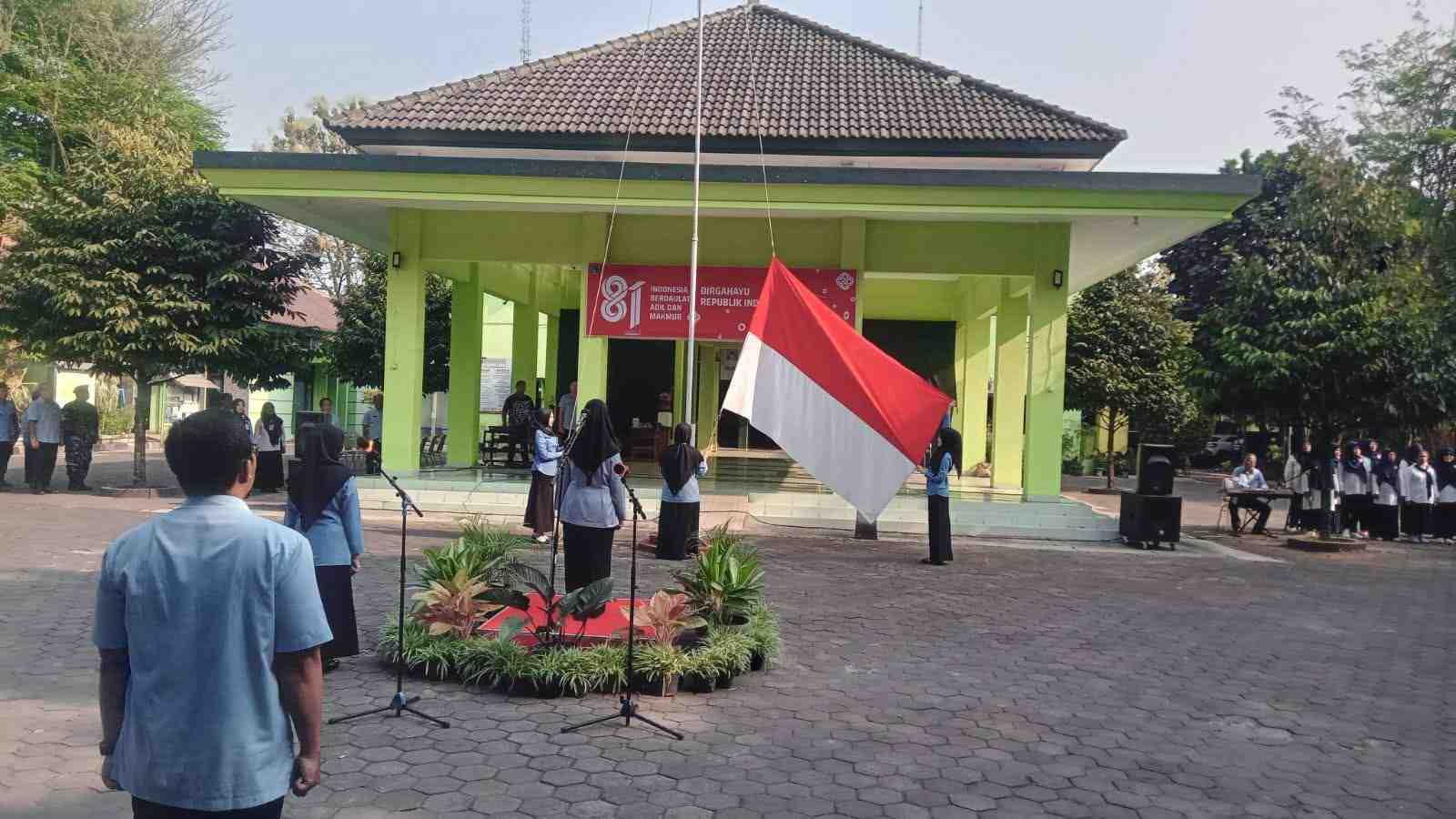 Tinggalkan Sejenak Stetoskop, Barisan Nakes Puskesmas Depok Sleman Tampil Gagah Pimpin Upacara Haornas