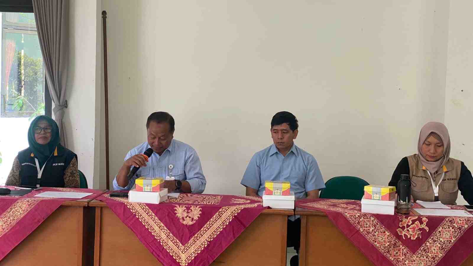 Gandeng Siswa SMKN 2 Depok Jadi Mentor, DLH Sleman Integrasikan Sistem Pelaporan Sampah Berbasis Digital