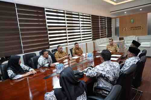 Persiapan Porsenijar 2026, PGRI Kalbar Audiensi Dengan Pj Sekda