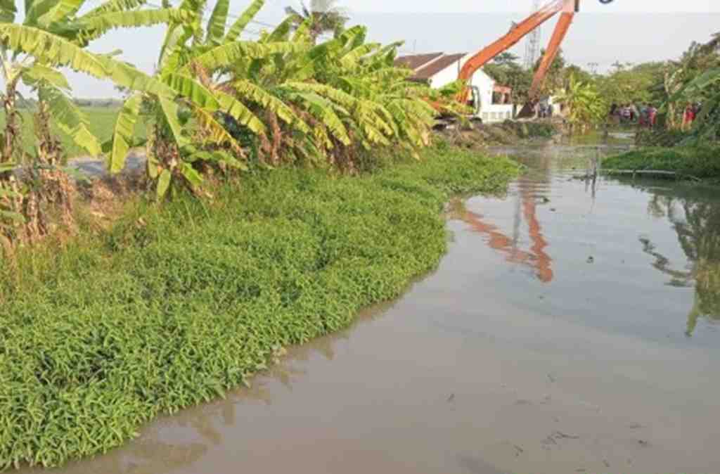 Normalisasi Saluran Sekunder Tambun Karawang Ditargetkan Selesai Oktober 2026