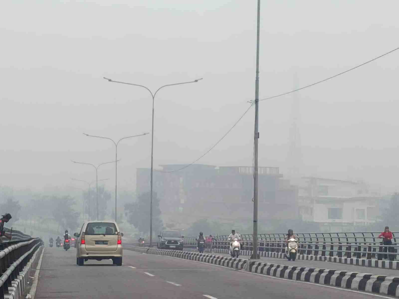 Jarak Pandang Rendah di SSK II, Dua Pesawat tidak Bisa Mendarat