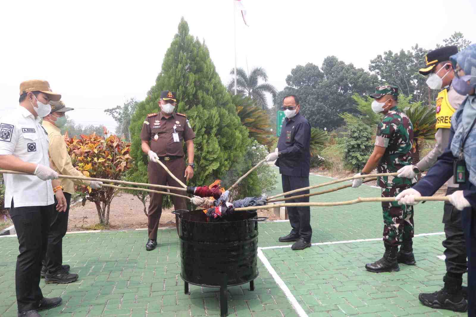 Bersihkan Bumi Handep Hapakat dari Barang Haram, Bupati Pulang Pisau Kawal Langsung Pemusnahan Bukti Kejahatan