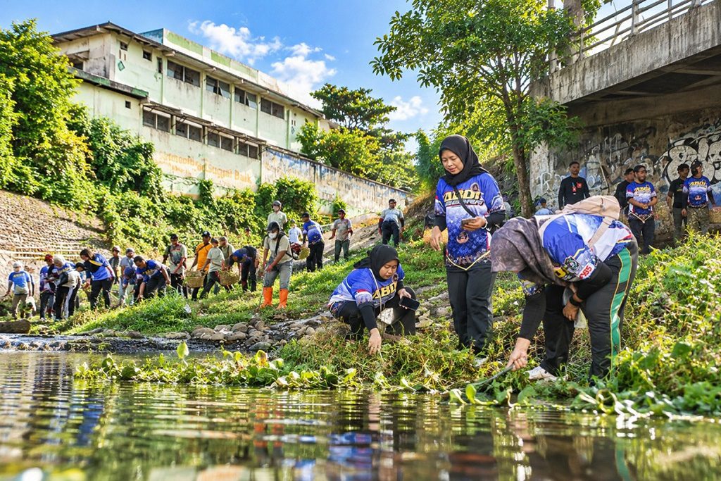 Bupati Lumajang Instruksikan Camat dan Kades Perkuat Gerakan Kebersihan Lingkungan