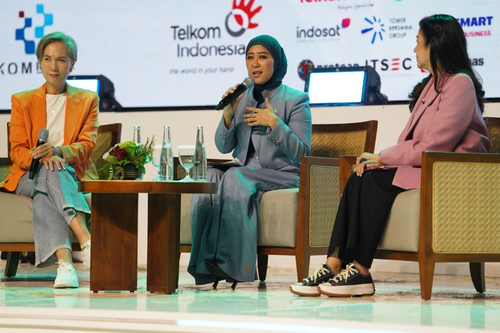 Dua Menteri Adu Gagasan soal AI, Indonesia dan Singapura Punya Strategi Berbeda