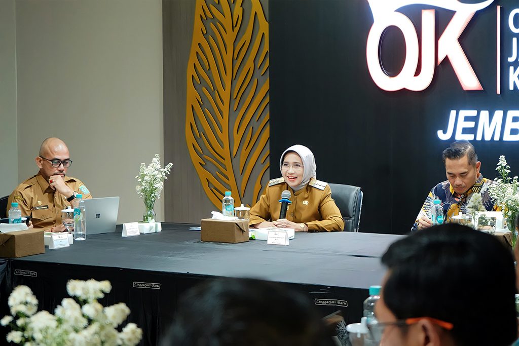 Permudah Transaksi Turis Asing, Bupati Lumajang Gandeng Perbankan