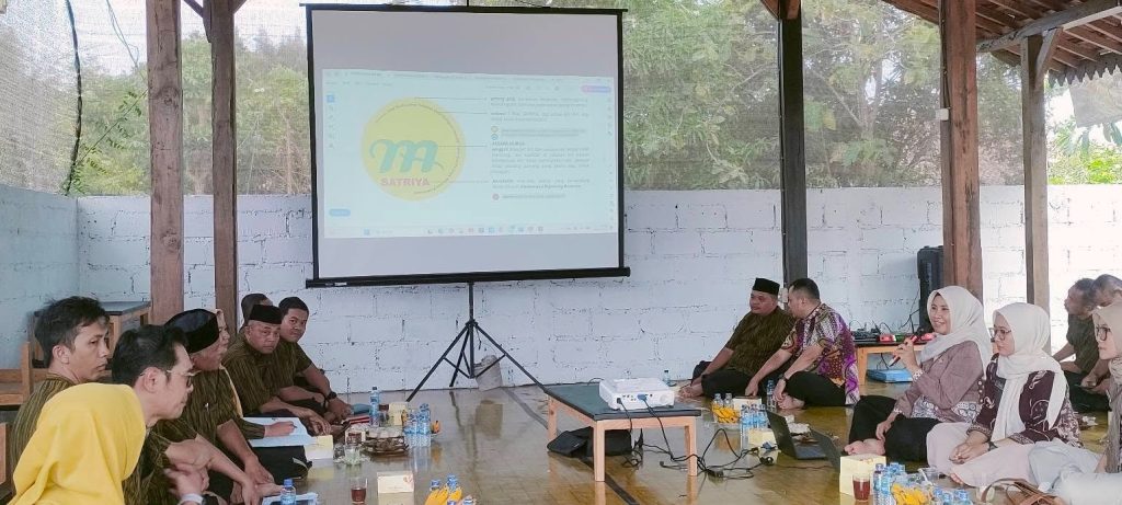 Pemkal Condongcatur Pacu Kinerja Aparatur Lewat Tradisi Seloso Kliwonan