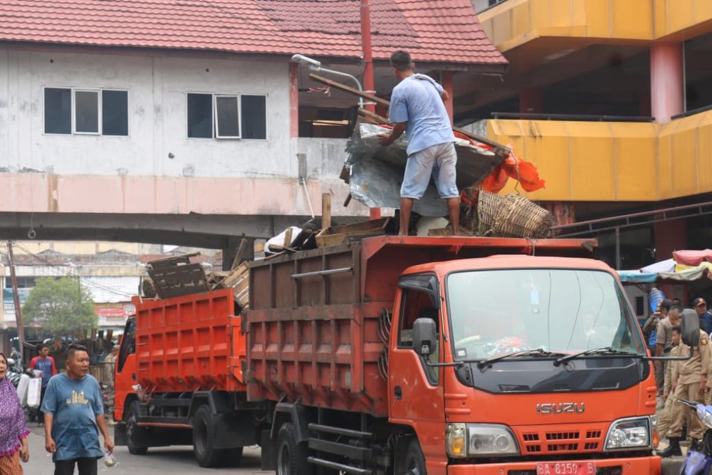 Penataan Pasar Raya Padang Berlanjut, Pemko Pulihkan Kebersihan dan Fungsi Fasilitas Umum