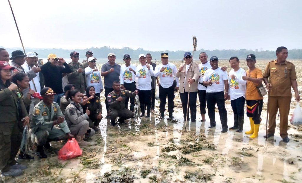 Tradisi Panen Ikan Taar Didorong Jadi Penggerak Ekonomi Pesisir