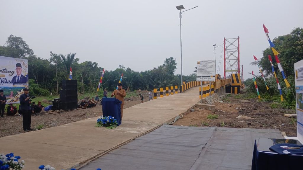 Jembatan Gantung 120 Meter Diresmikan, Akses Warga kian Terhubung