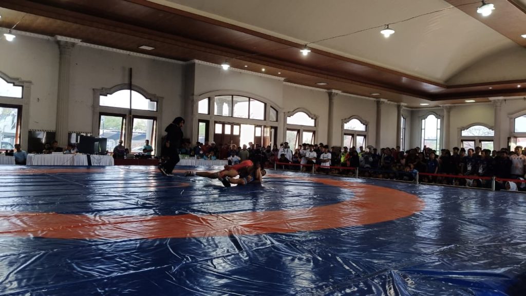 Ketua PGSI Jawa Tengah Apresiasi Fasilitas Gulat Porprov 2026 di Demak