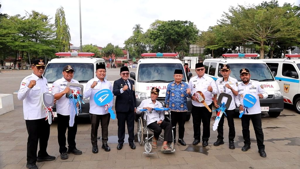 Tujuh Nagari di Tanah Datar Terima Ambulans untuk Perkuat Layanan Kesehatan dan Kesiapsiagaan Bencana