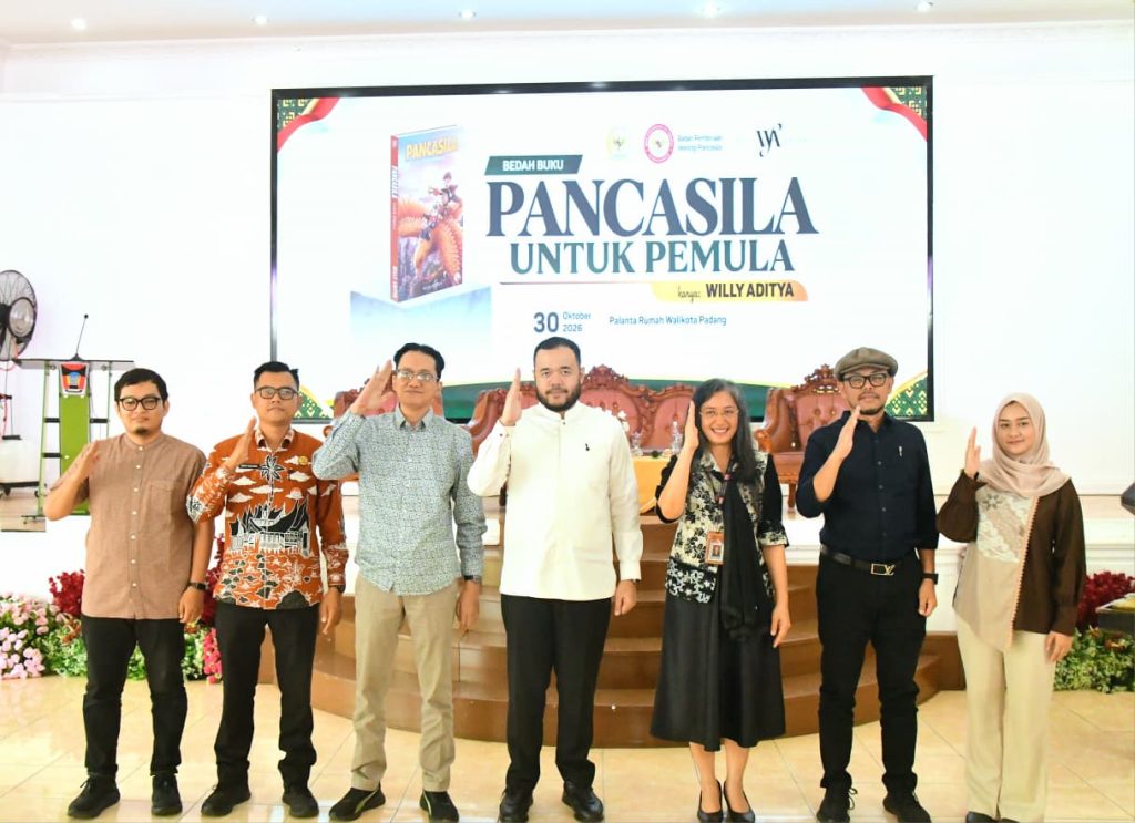 Bedah Buku Pancasila untuk Pemula di Padang, Perkuat Literasi Ideologi bagi Generasi Muda