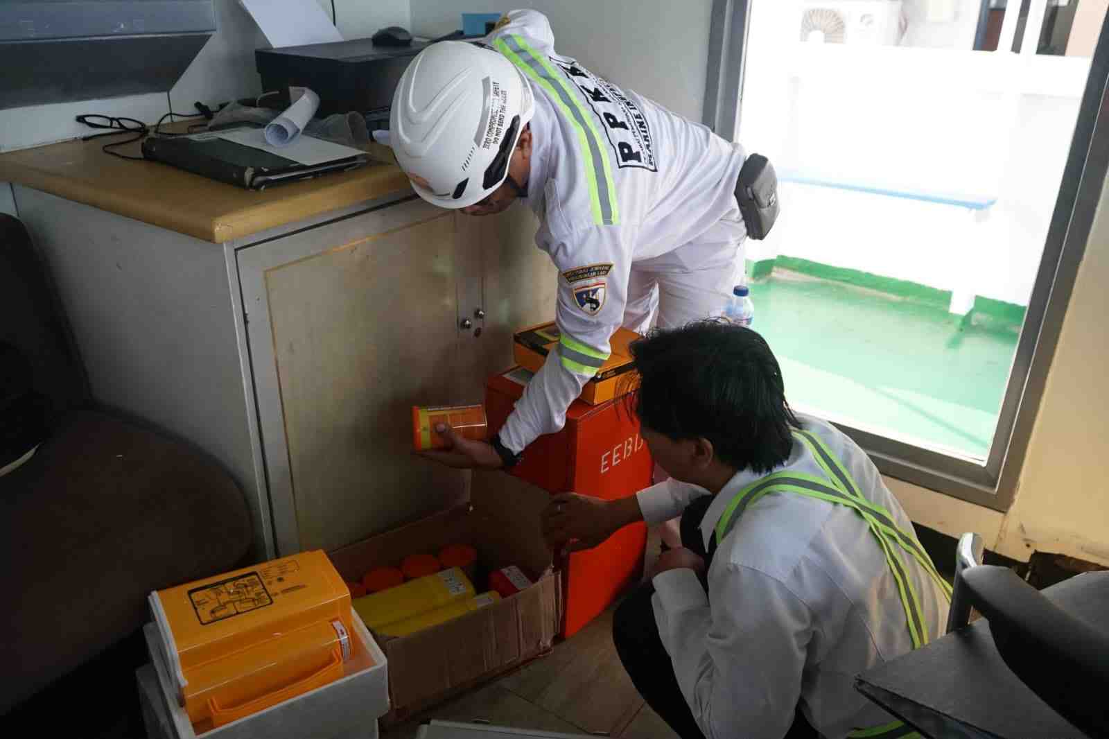 Kemenhub Gencarkan Pemeriksaan Keselamatan Kapal di 8 Pelabuhan