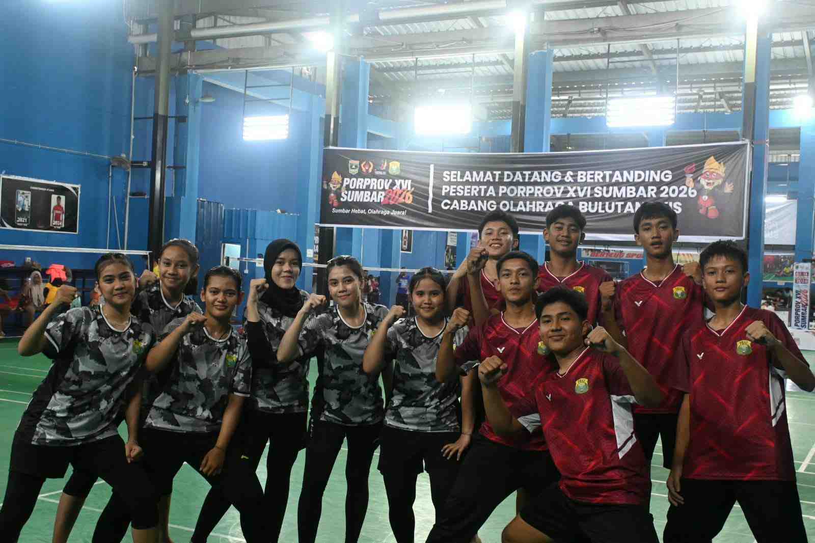 12 Atlet Bulutangkis Kota Padang Buka Perjuangan Menuju Juara Porprov Sumatra Barat