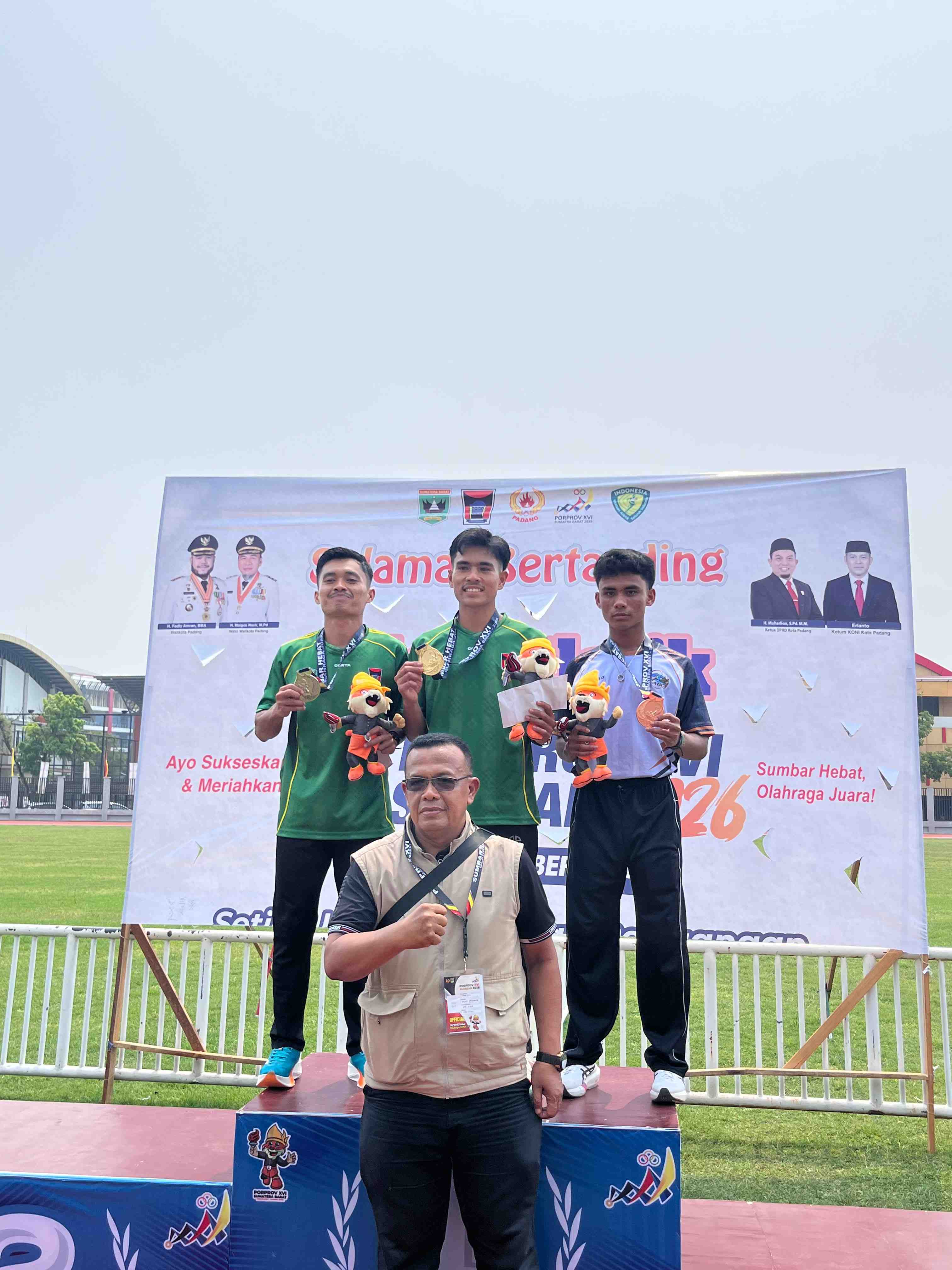 Muhammad Fakhri Ramadan Raih Emas Lompat Tinggi Porprov Sumatra Barat 2026