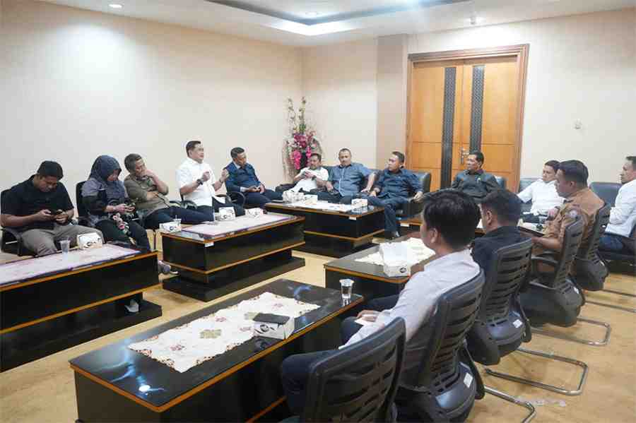 Komisi III DPRD Boalemo Konsultasi Kerusakan Jalan Akibat Angkutan Tebu