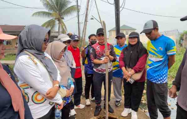 Gotong Royong di Pelabuhan Rakyat Pontianak Berbuah Tindak Lanjut Perbaikan Jembatan