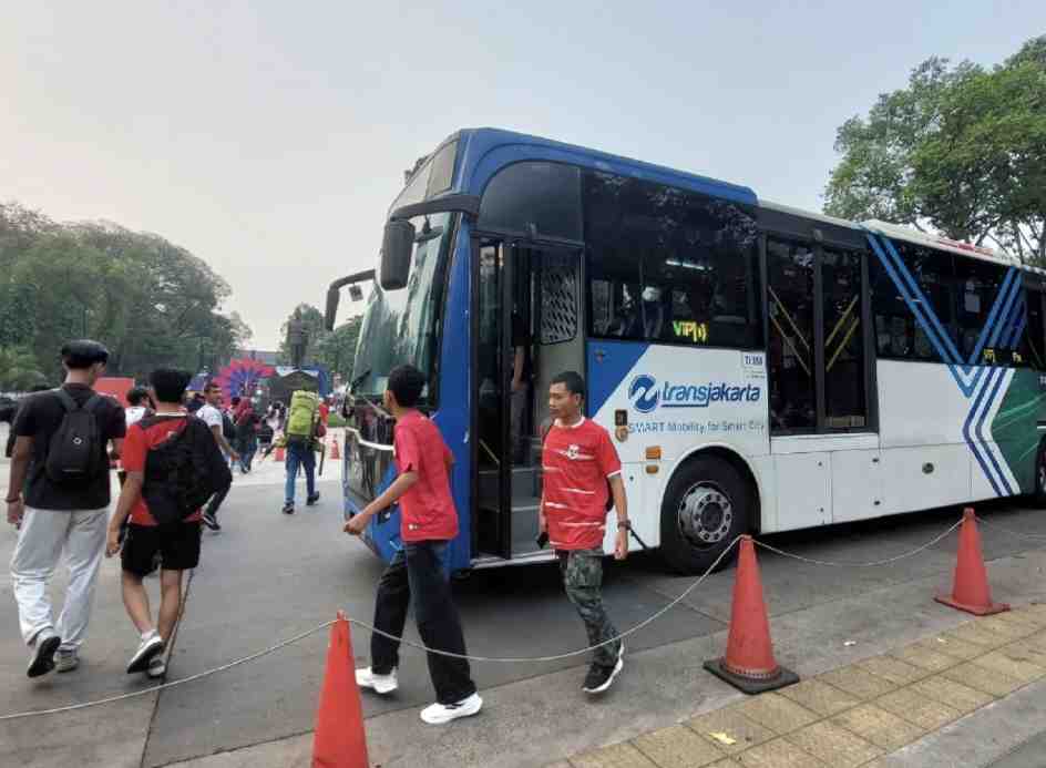 FIFA ASEAN CUP, Shuttle Bus Gratis Permudah Suporter Menuju SUGBK