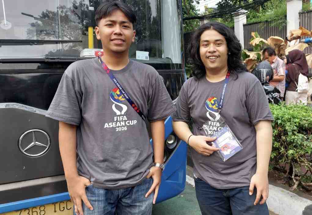 Kisah Adi dan Zaki, Mahasiswa yang Jadi Relawan FIFA ASEAN Cup 2026