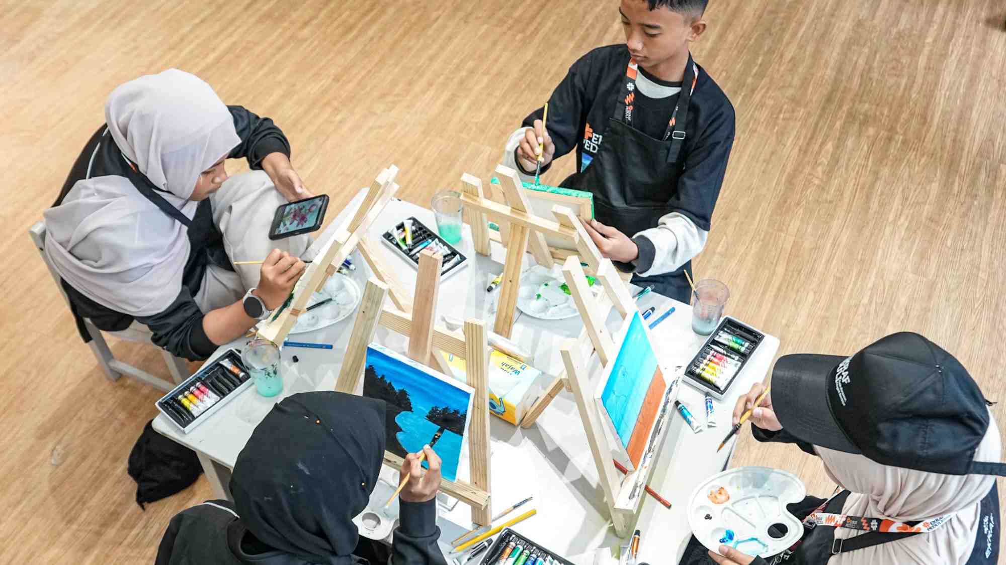 200 Anak Terdampak Bencana di Aceh Tamiang dan Pariaman Pulihkan Diri lewat Seni