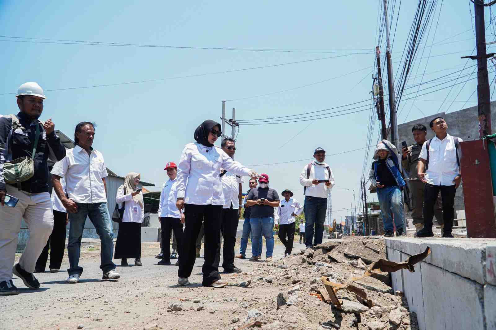Betonisasi Kedungbanteng Ditarget Rampung Desember, Drainase Jadi Perhatian