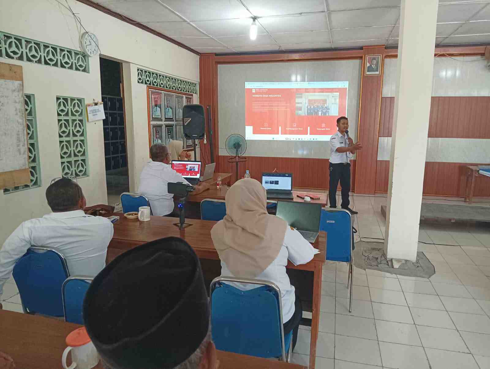 Dinkominfo Demak Perkuat Website Desa Megonten untuk Dukung Desa Antikorupsi
