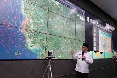Gubernur Kalbar Pantau Pergerakan Arah Angin, Antisipasi Penyebaran Asap Karhutla